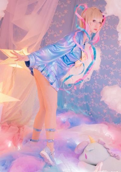 三年片在线观看免费第一集 小说_高清完整版免费在线观看